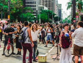 日本福岛港口抗议集会背后的民众深层关切