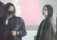 陈妍希离婚后与闺蜜聚餐状态不错 好友力挺共度难关